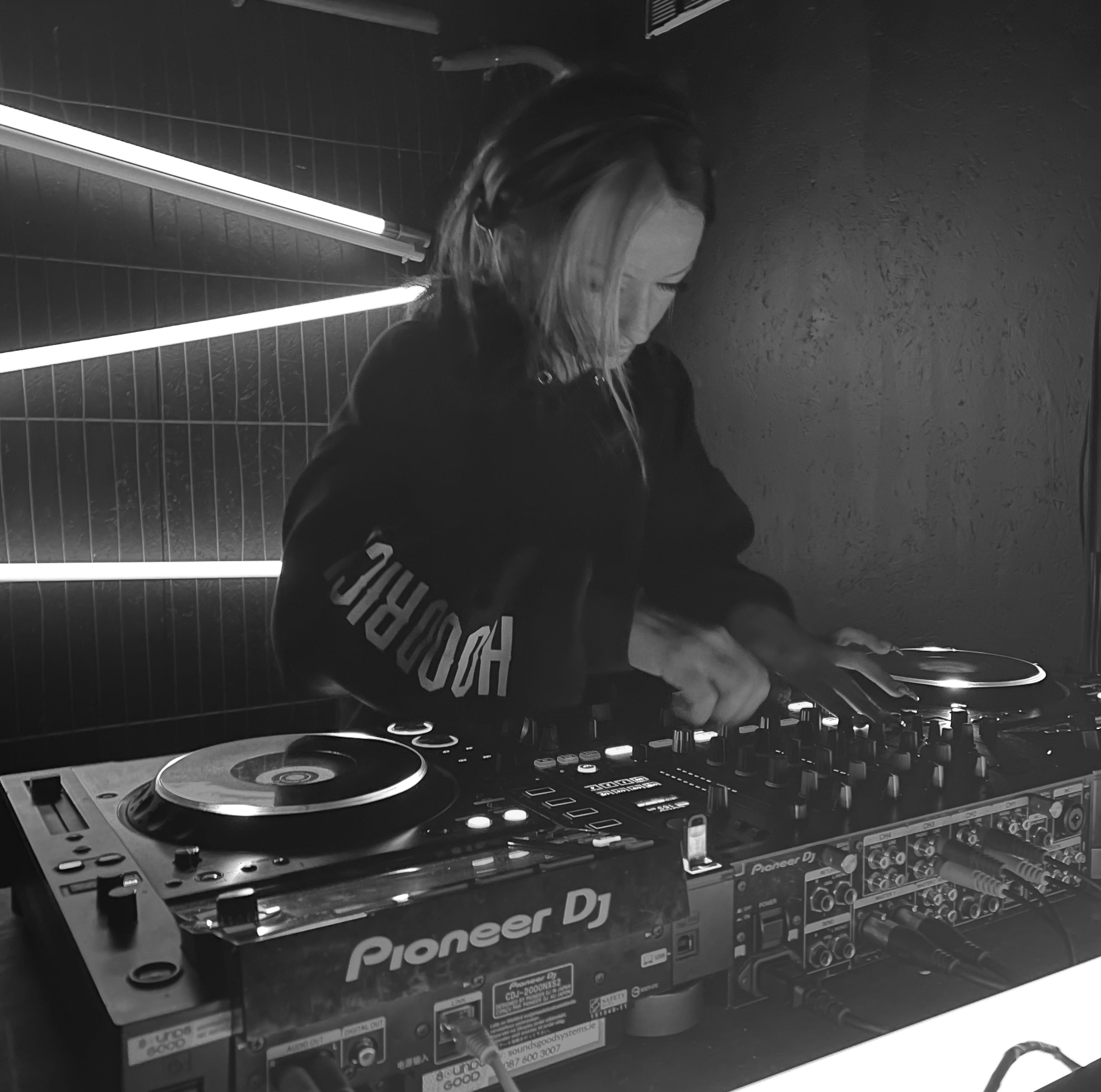 3 x DJ Studio Hire [60mins x 3]